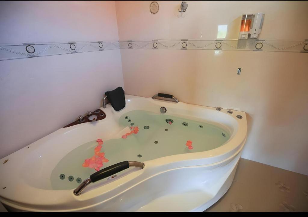 Ngamta Hotel Μάε Χονγκ Σον Εξωτερικό φωτογραφία